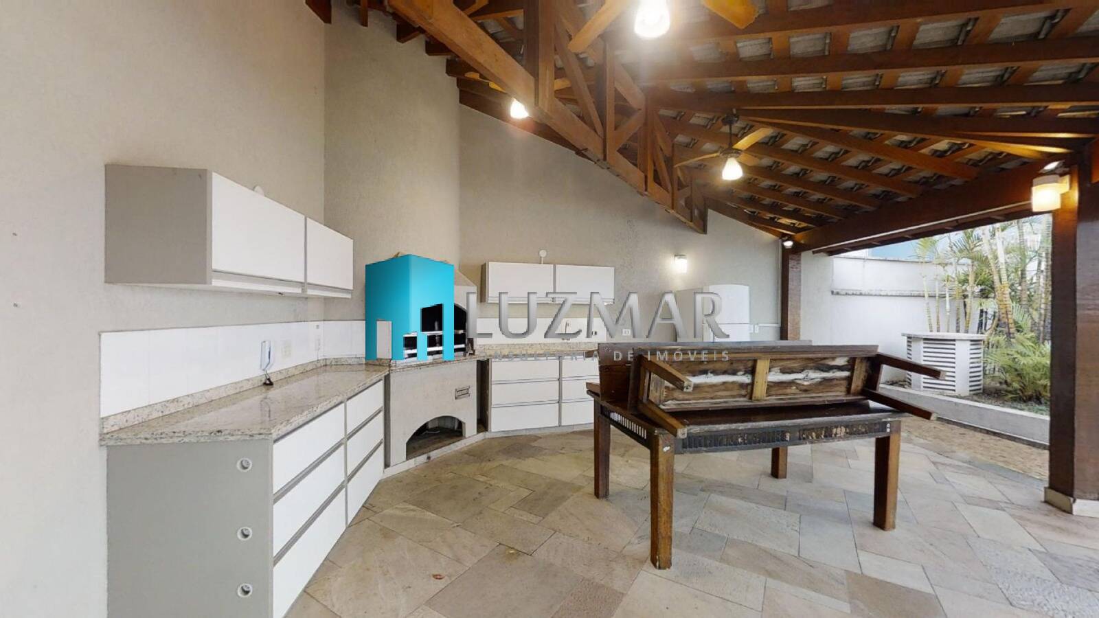 Apartamento à venda com 2 quartos, 68m² - Foto 31