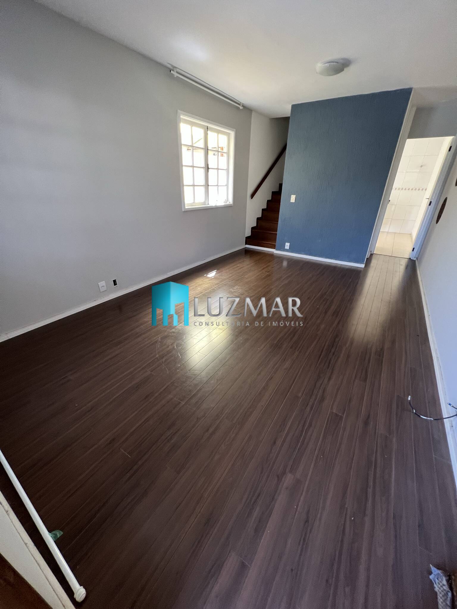 Casa à venda com 2 quartos, 126m² - Foto 2