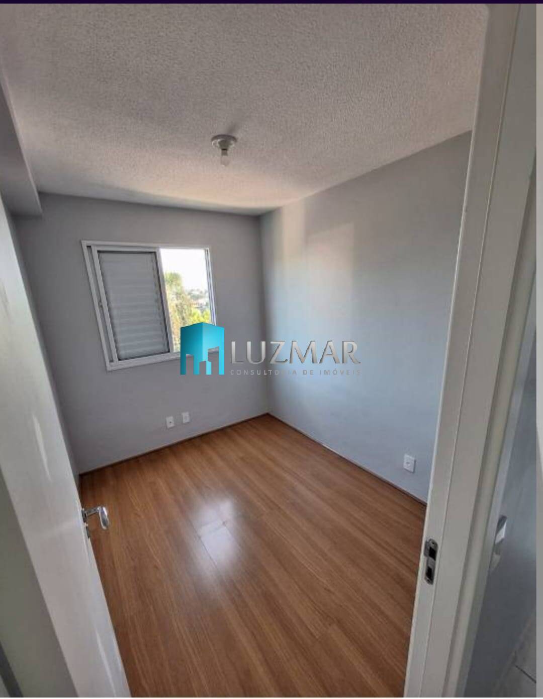 Apartamento à venda com 2 quartos, 42m² - Foto 4