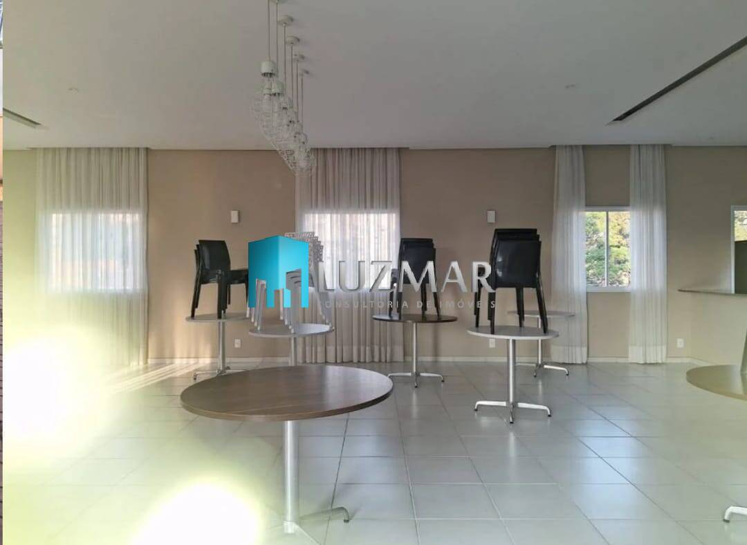 Apartamento à venda com 2 quartos, 42m² - Foto 24