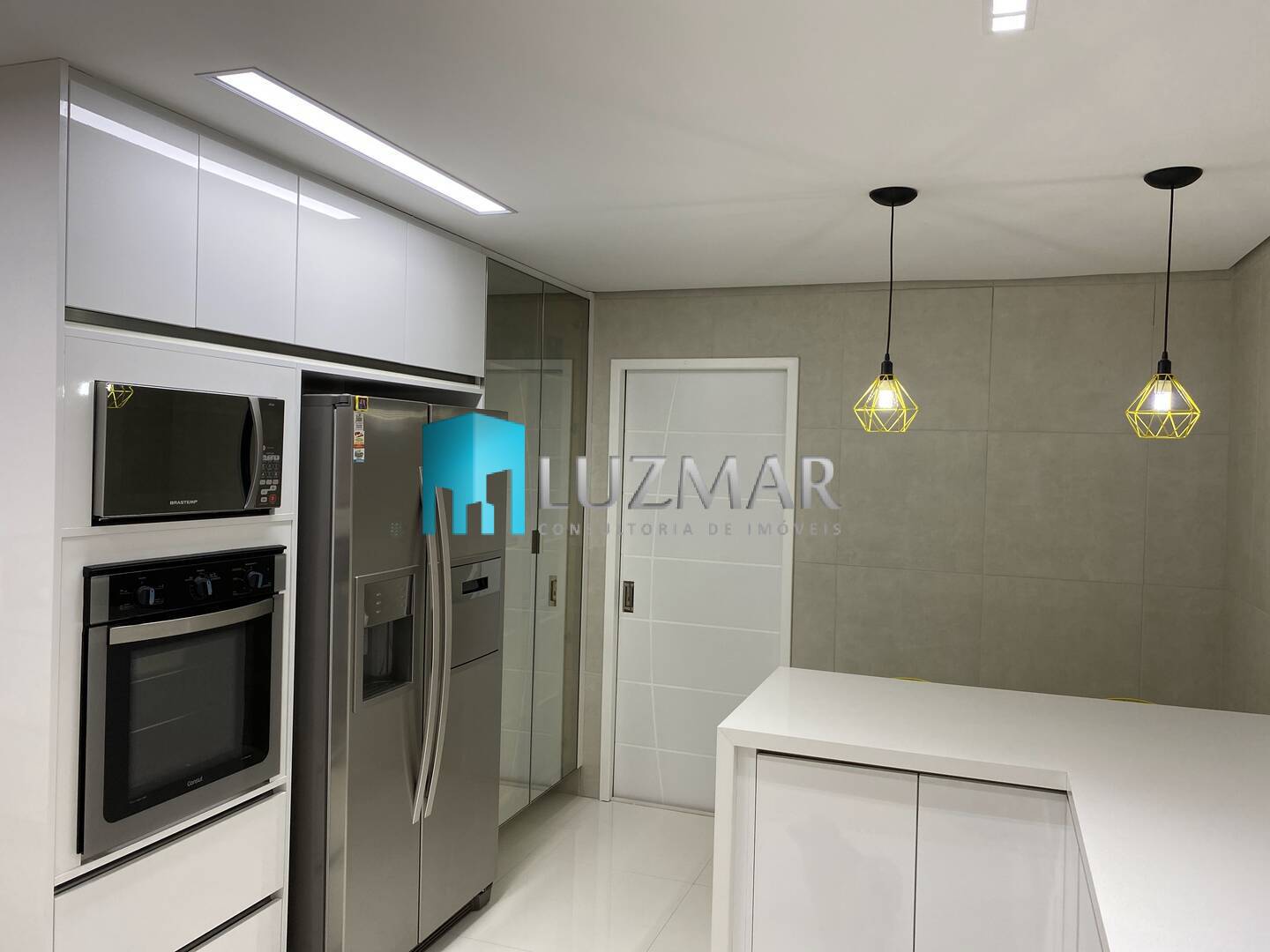 Apartamento à venda com 4 quartos, 238m² - Foto 32