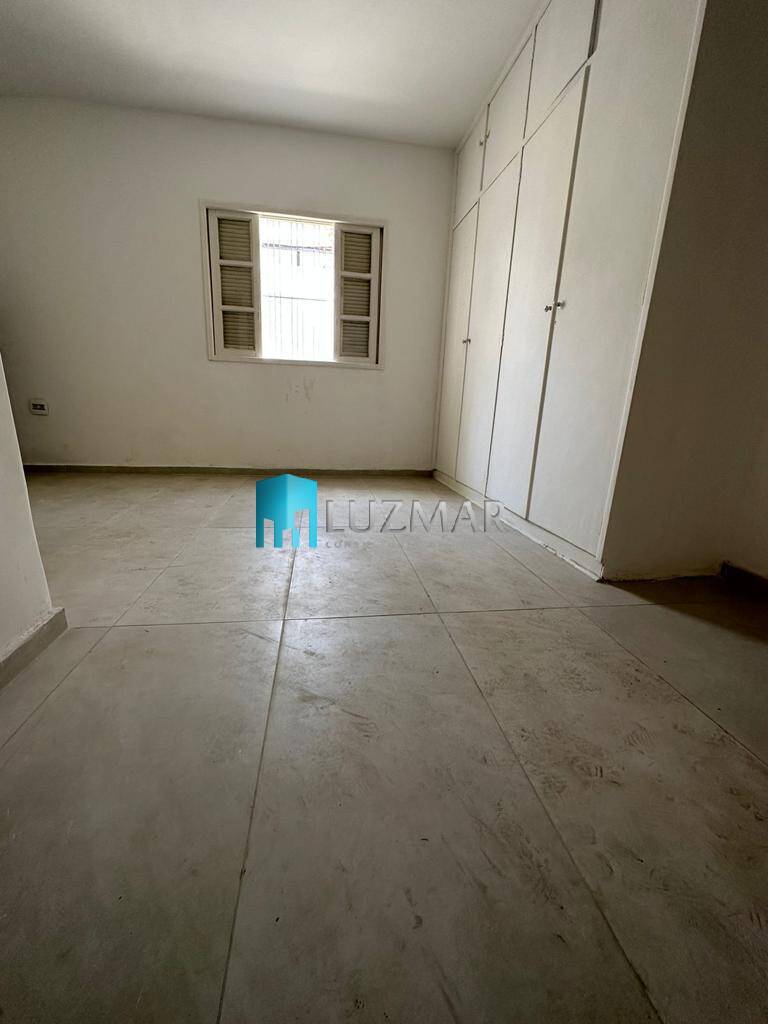 Casa à venda com 3 quartos, 131m² - Foto 12