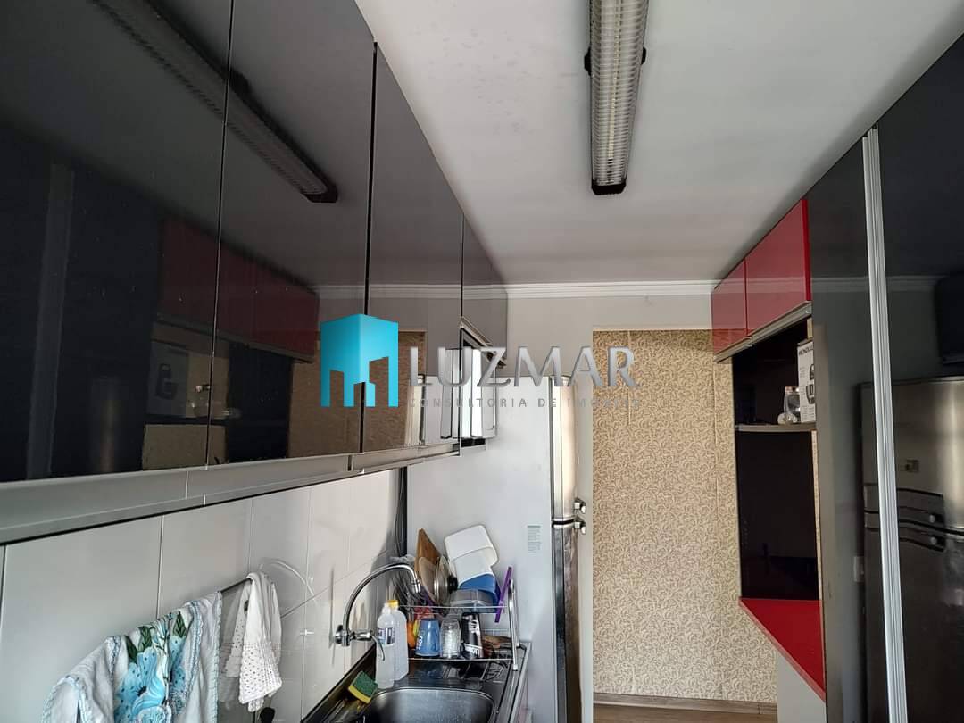 Apartamento à venda com 2 quartos, 50m² - Foto 3