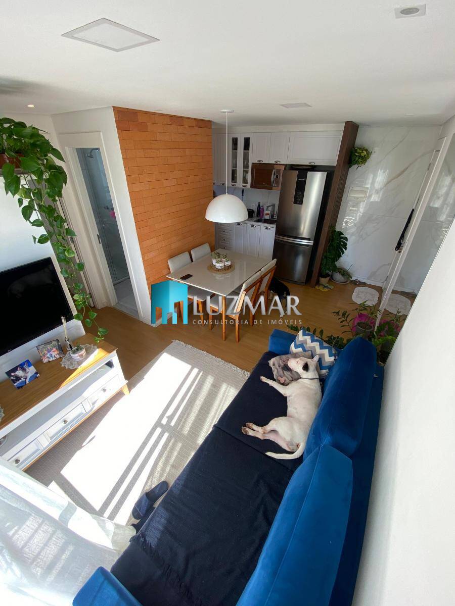 Apartamento à venda com 2 quartos, 42m² - Foto 13