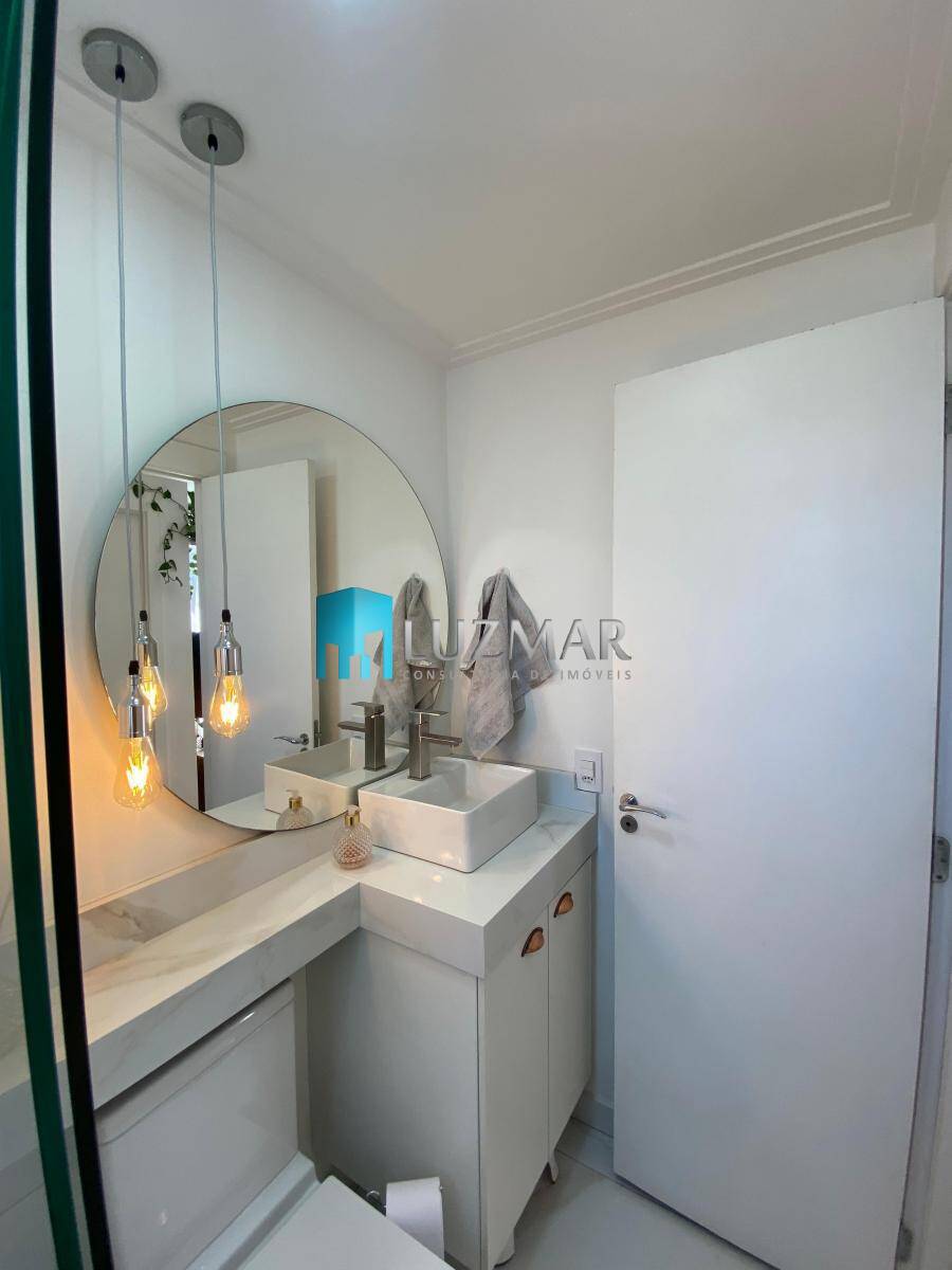 Apartamento à venda com 2 quartos, 42m² - Foto 11