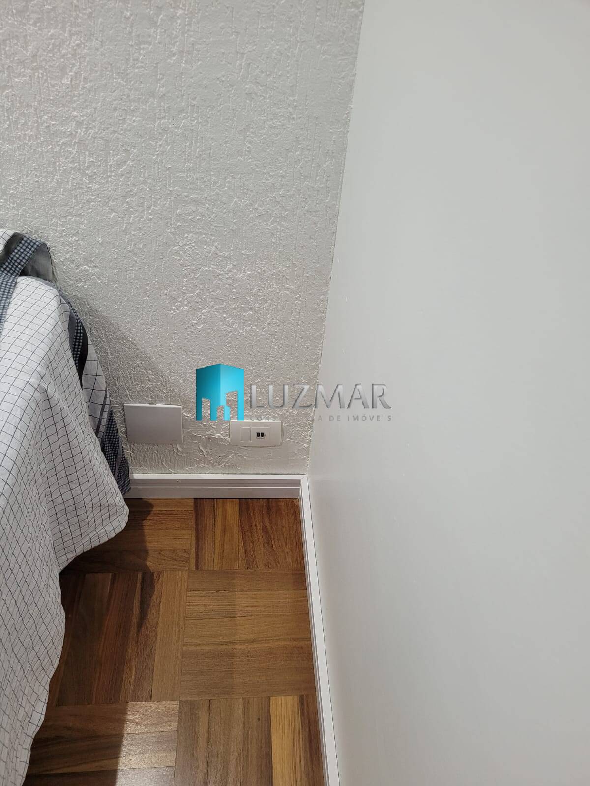 Apartamento à venda com 2 quartos, 61m² - Foto 35