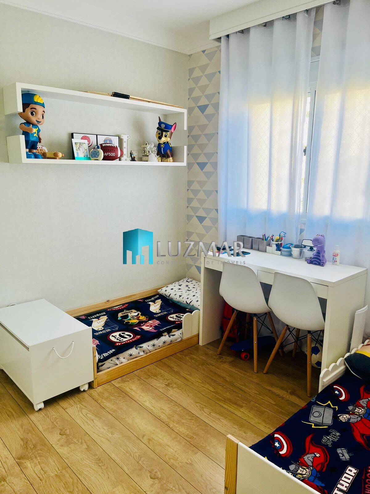 Apartamento à venda com 3 quartos, 168m² - Foto 11