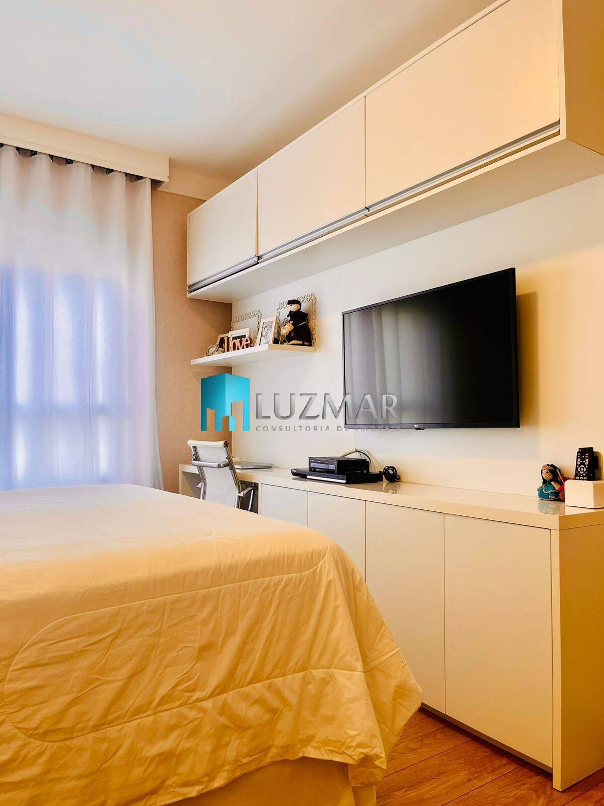 Apartamento à venda com 3 quartos, 168m² - Foto 15