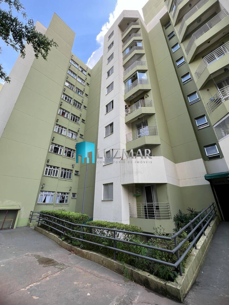 Apartamento à venda com 2 quartos, 50m² - Foto 1