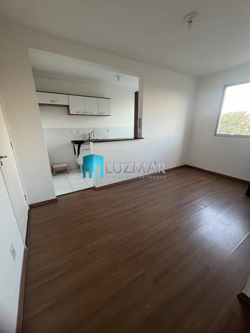 Apartamento à venda com 2 quartos, 48m² - Foto 3