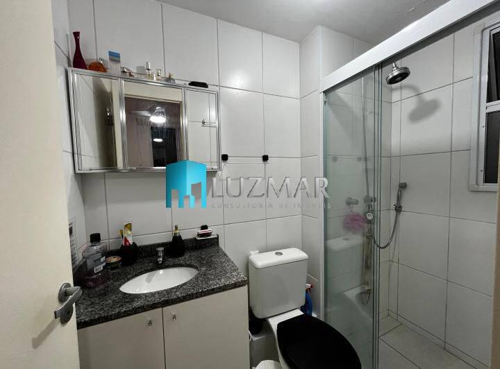 Apartamento à venda com 2 quartos, 64m² - Foto 19