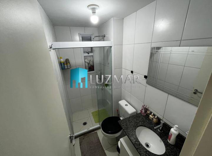 Apartamento à venda com 2 quartos, 64m² - Foto 18