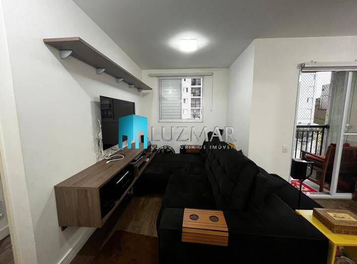 Apartamento à venda com 2 quartos, 64m² - Foto 4