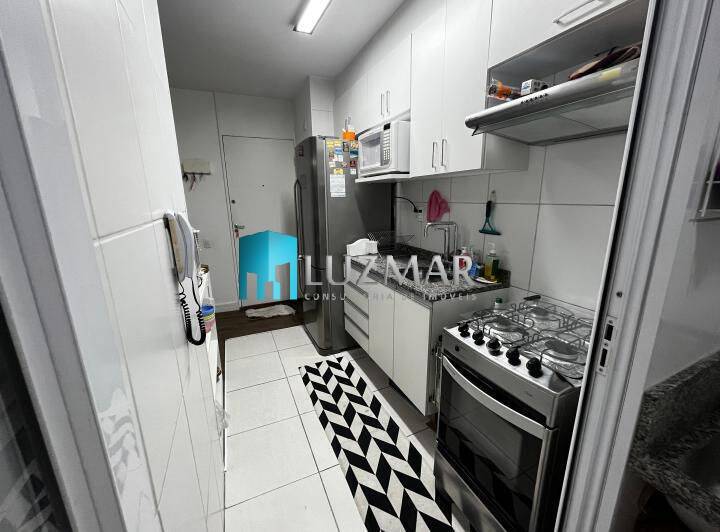 Apartamento à venda com 2 quartos, 64m² - Foto 7