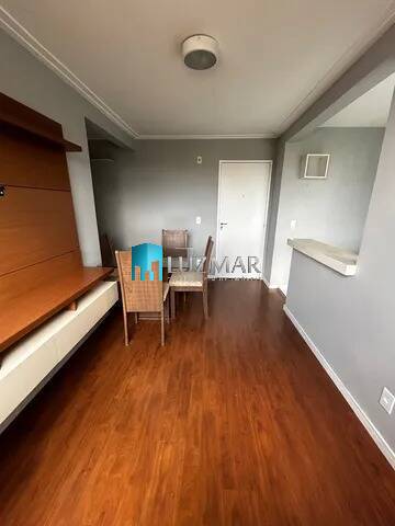 Apartamento à venda com 2 quartos, 48m² - Foto 2