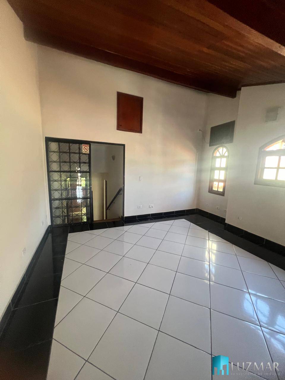 Casa de Condomínio à venda com 4 quartos, 258m² - Foto 38