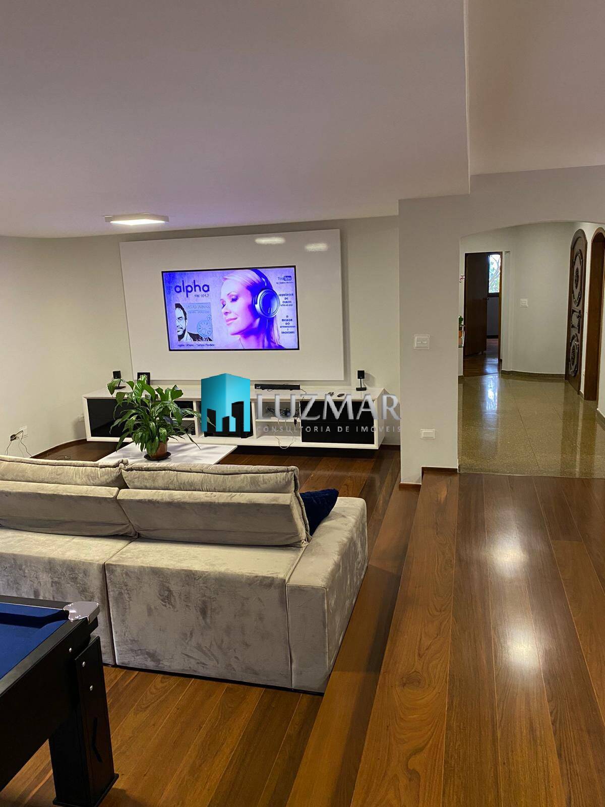 Apartamento à venda com 4 quartos, 256m² - Foto 9