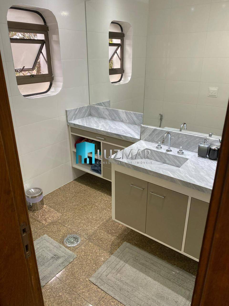 Apartamento à venda com 4 quartos, 256m² - Foto 21