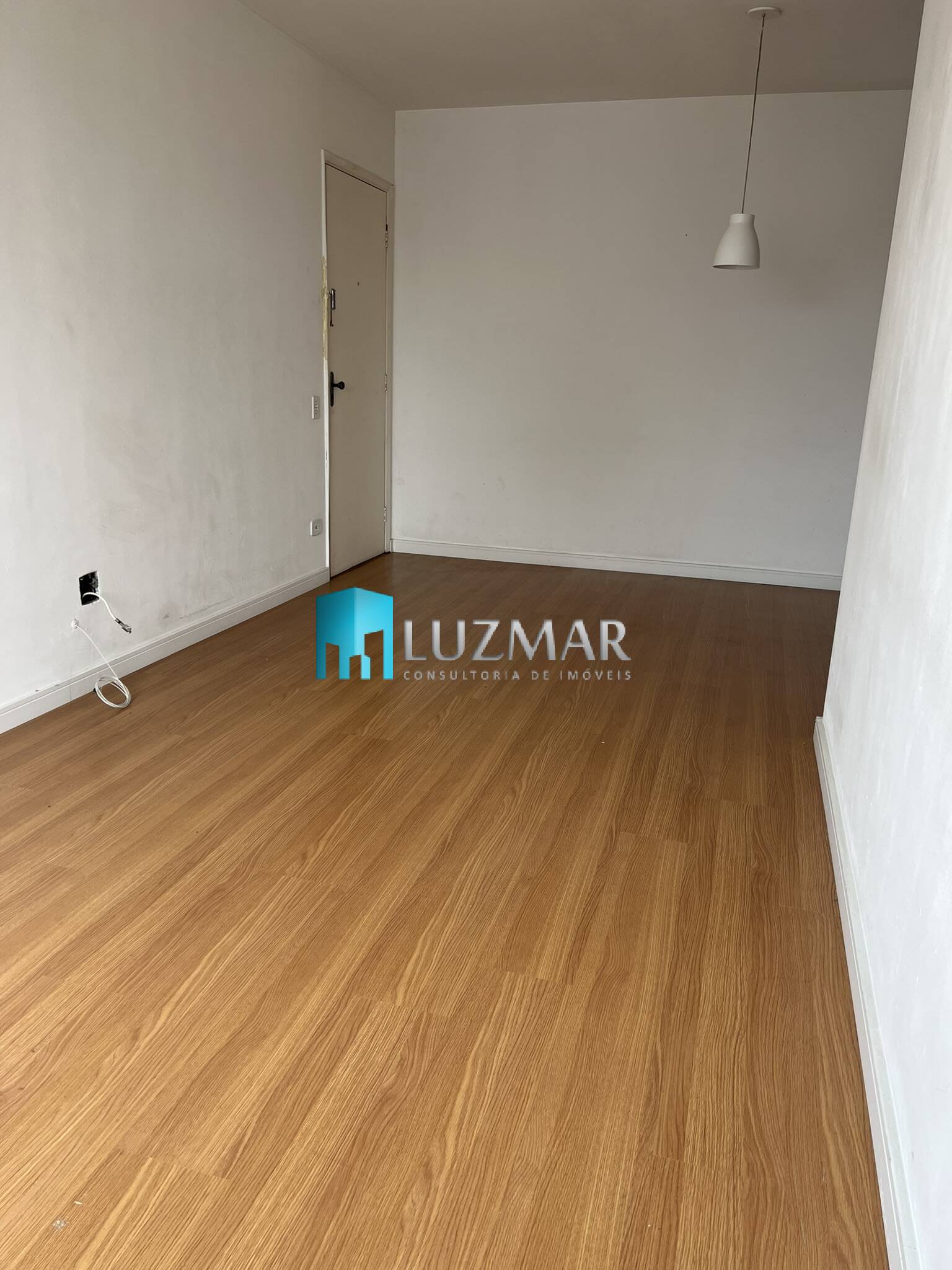 Apartamento à venda com 3 quartos, 64m² - Foto 4