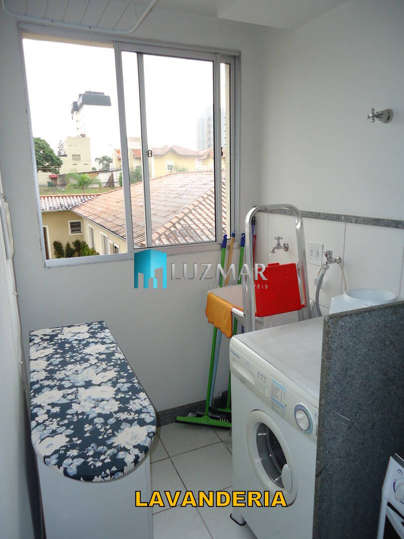 Apartamento para alugar com 2 quartos, 50m² - Foto 13