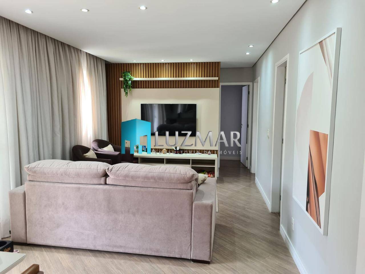 Apartamento à venda com 2 quartos, 86m² - Foto 3