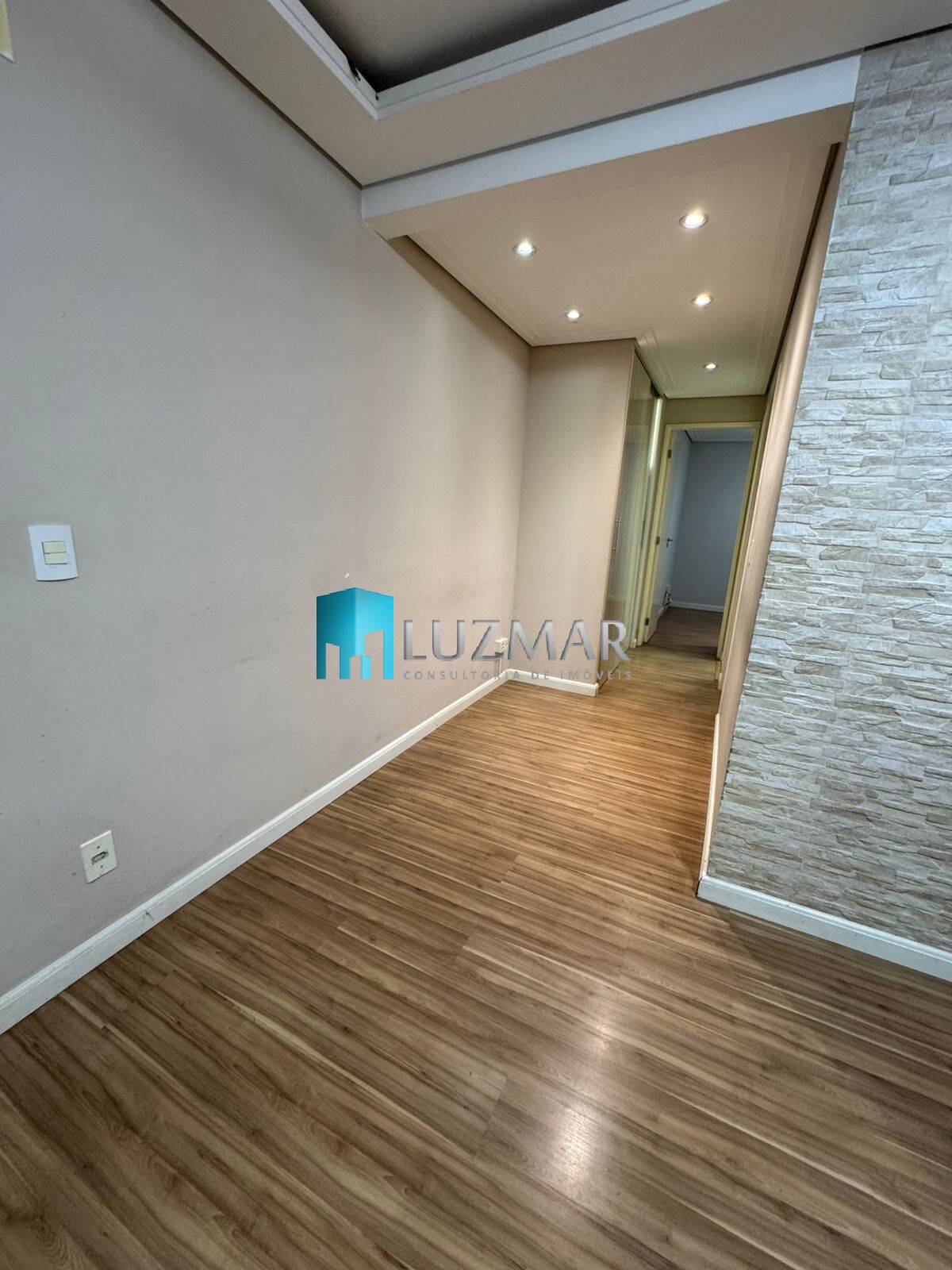 Apartamento à venda com 2 quartos, 47m² - Foto 4