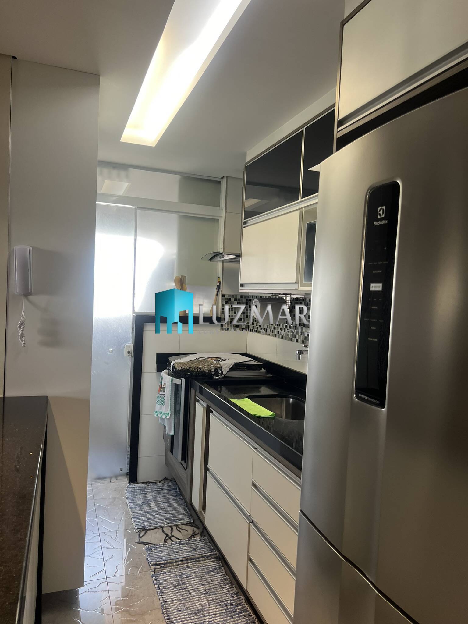 Apartamento à venda com 3 quartos, 76m² - Foto 23