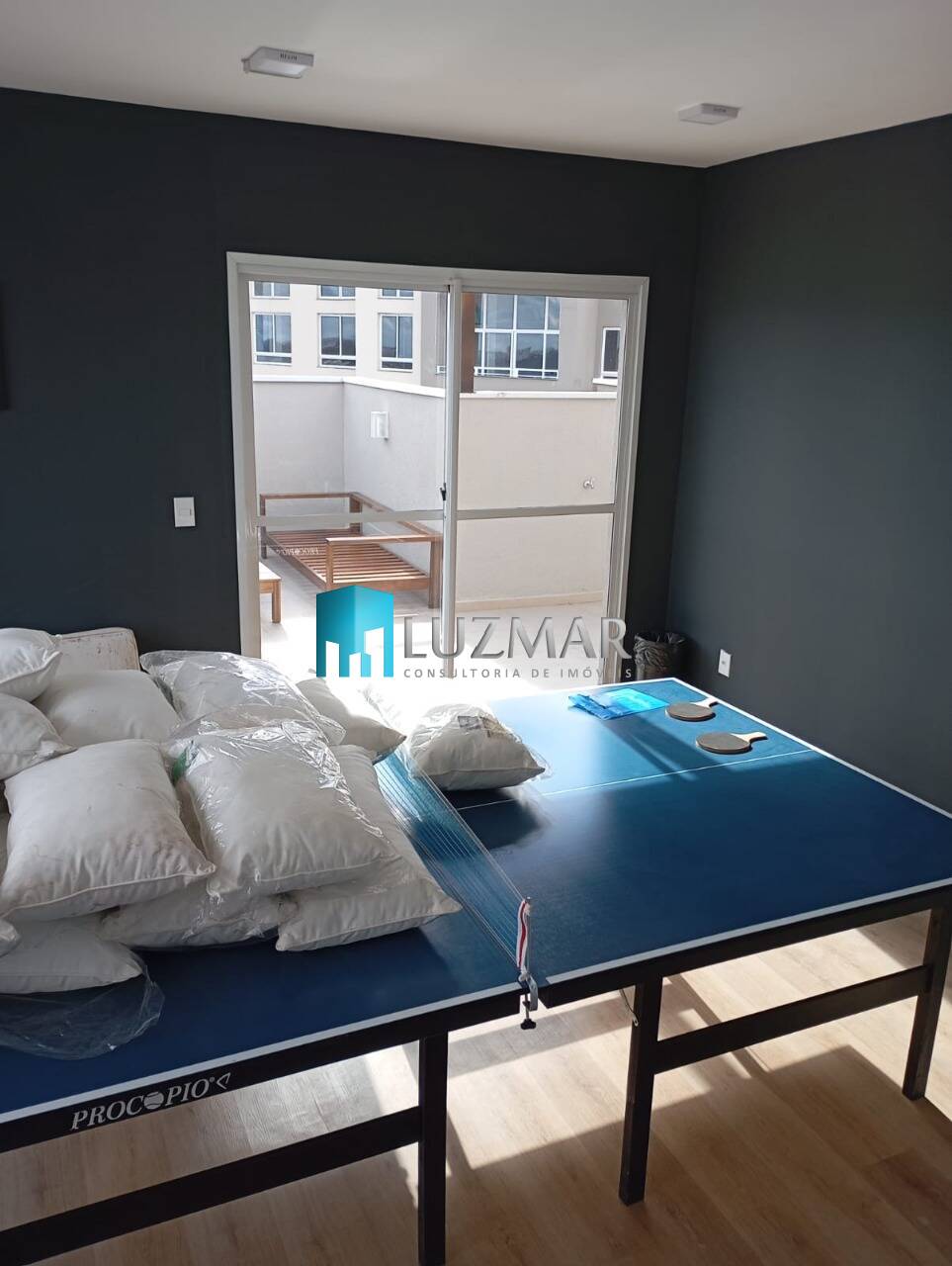 Apartamento à venda com 2 quartos, 45m² - Foto 30