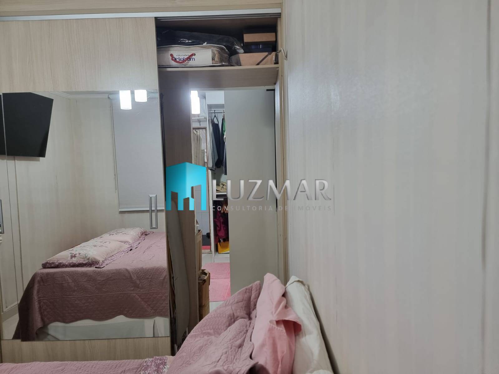 Apartamento à venda com 3 quartos, 75m² - Foto 18