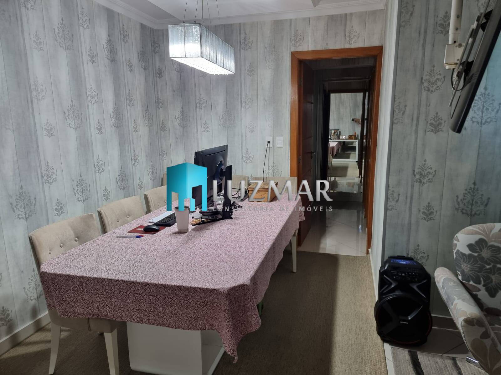 Apartamento à venda com 3 quartos, 75m² - Foto 4