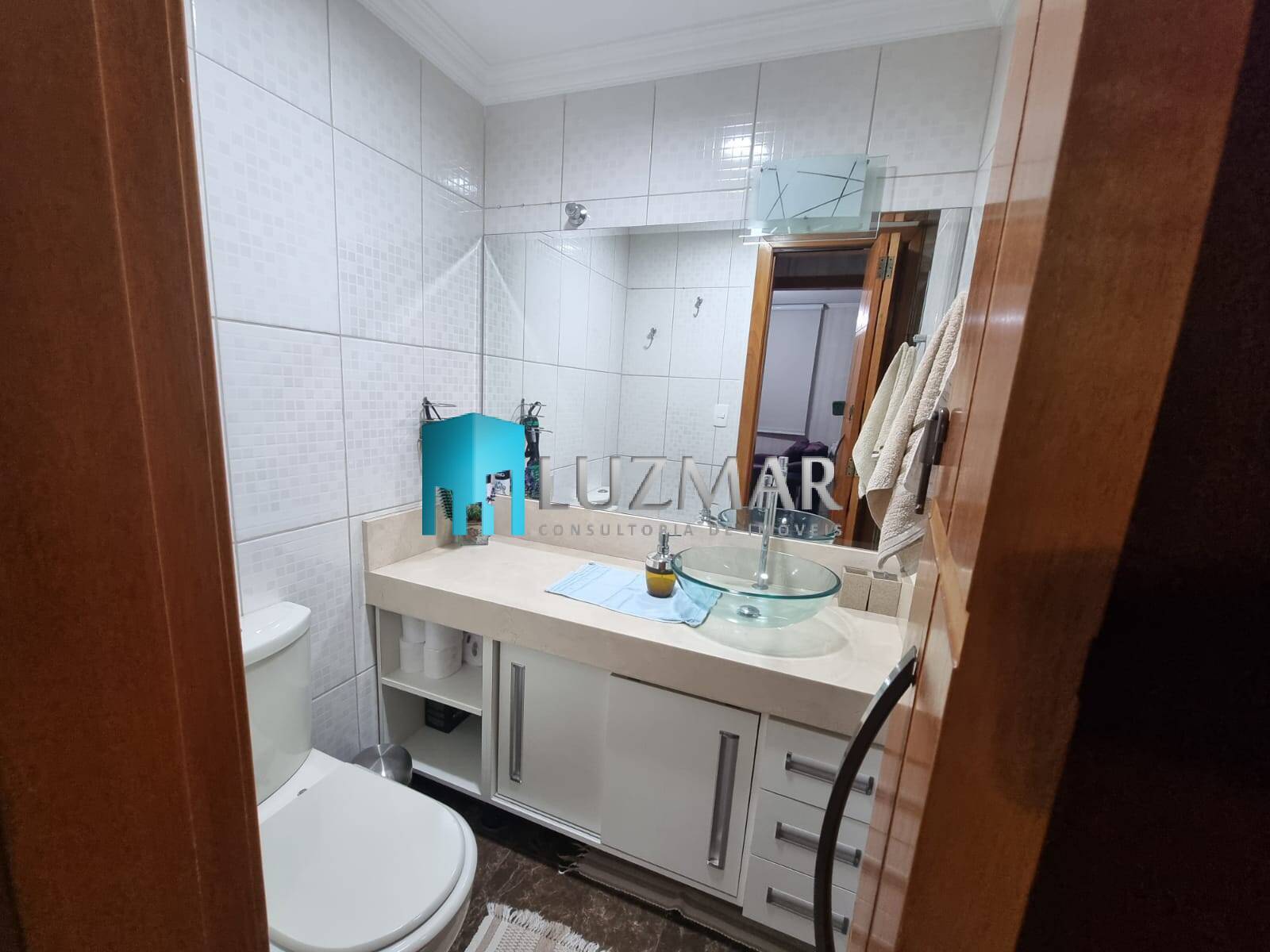 Apartamento à venda com 3 quartos, 75m² - Foto 10