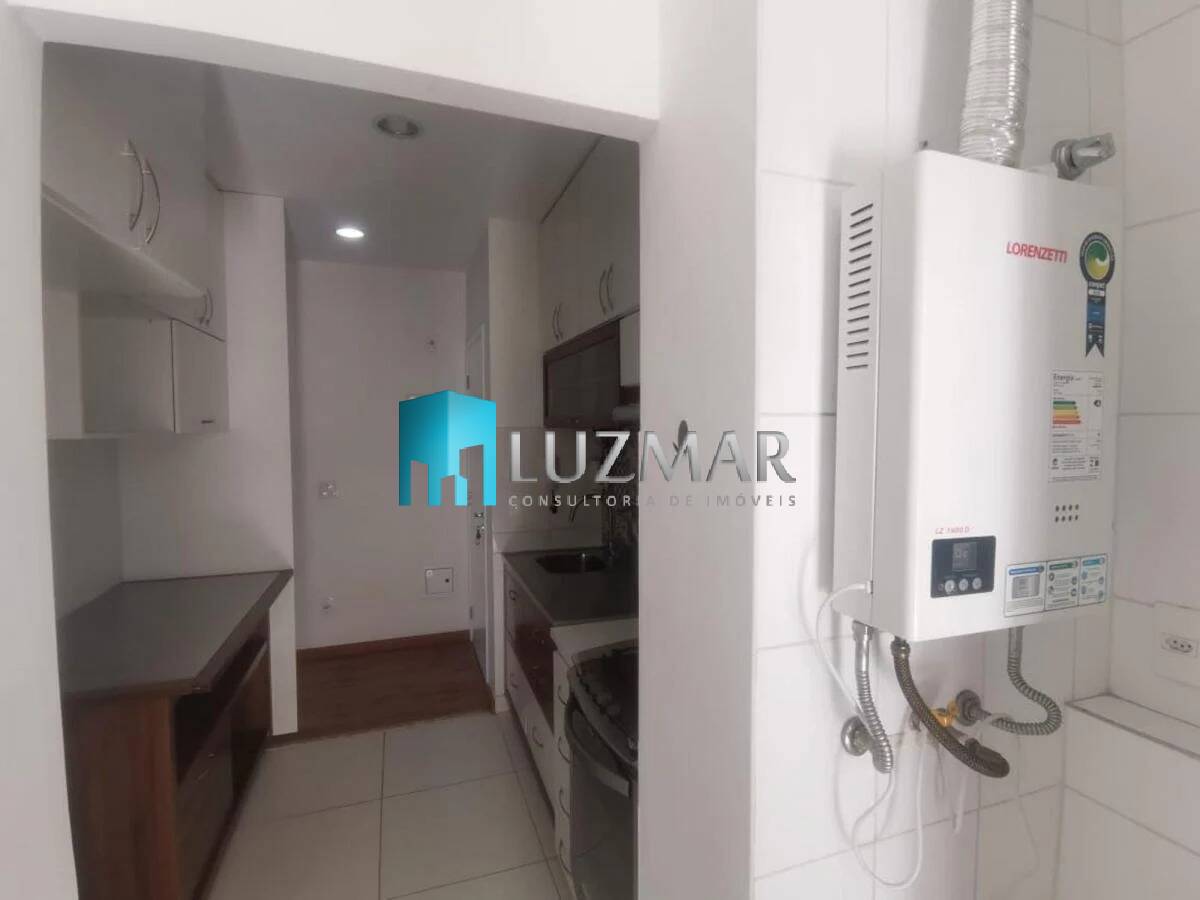 Apartamento à venda e aluguel com 3 quartos, 222m² - Foto 4