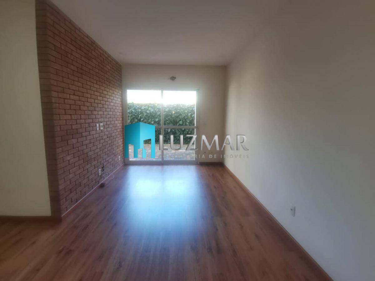 Apartamento à venda e aluguel com 3 quartos, 222m² - Foto 1