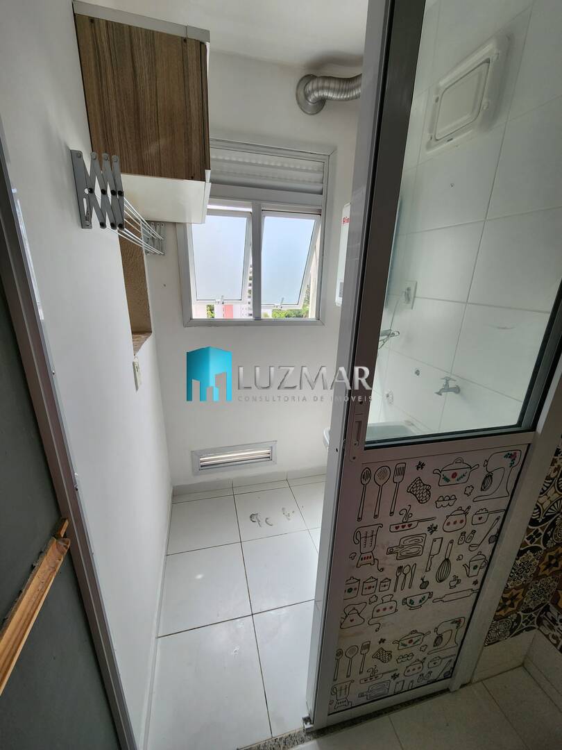 Apartamento à venda com 2 quartos, 64m² - Foto 19