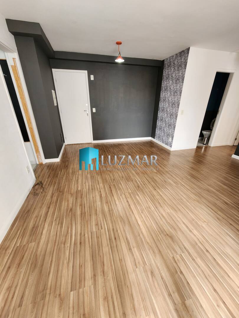 Apartamento à venda com 2 quartos, 64m² - Foto 6