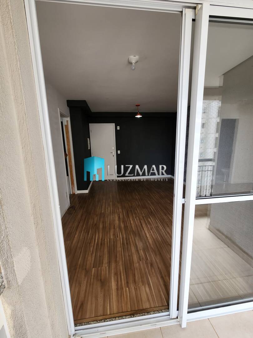 Apartamento à venda com 2 quartos, 64m² - Foto 17