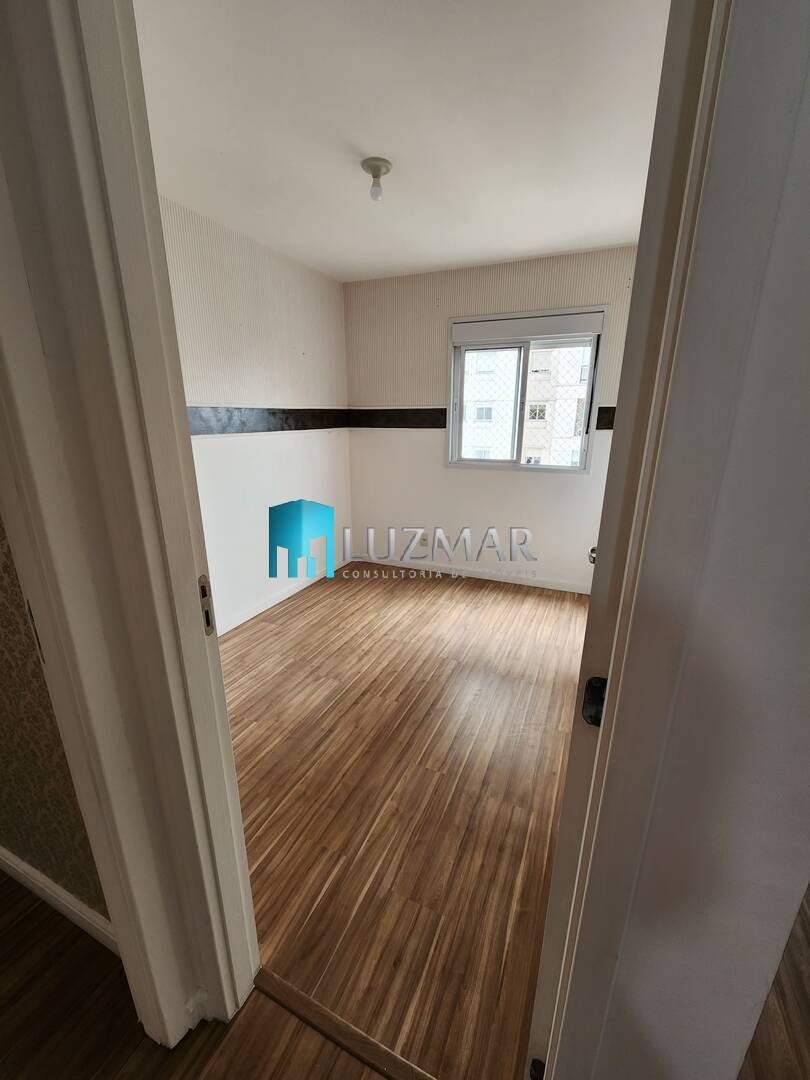 Apartamento à venda com 2 quartos, 64m² - Foto 33