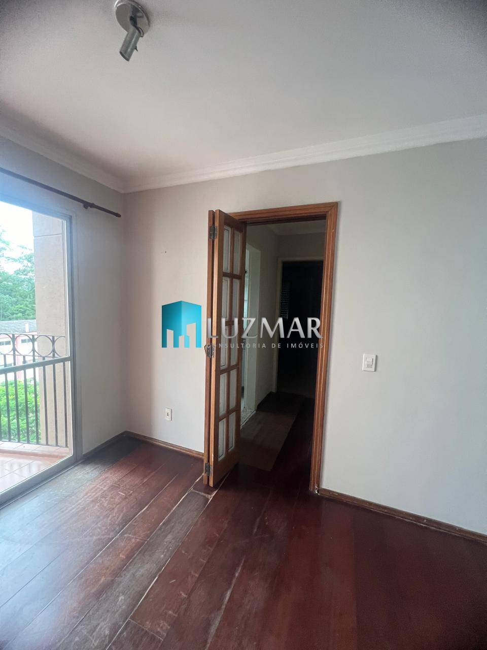 Apartamento à venda com 3 quartos, 63m² - Foto 4