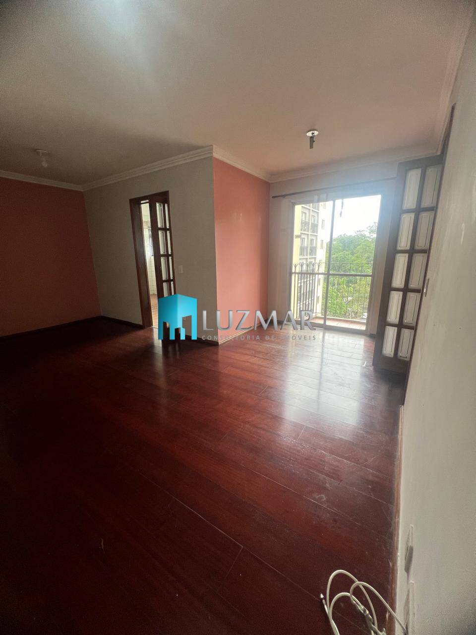 Apartamento à venda com 3 quartos, 63m² - Foto 1