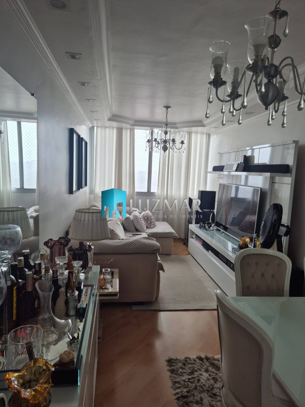 Apartamento à venda com 3 quartos, 74m² - Foto 1